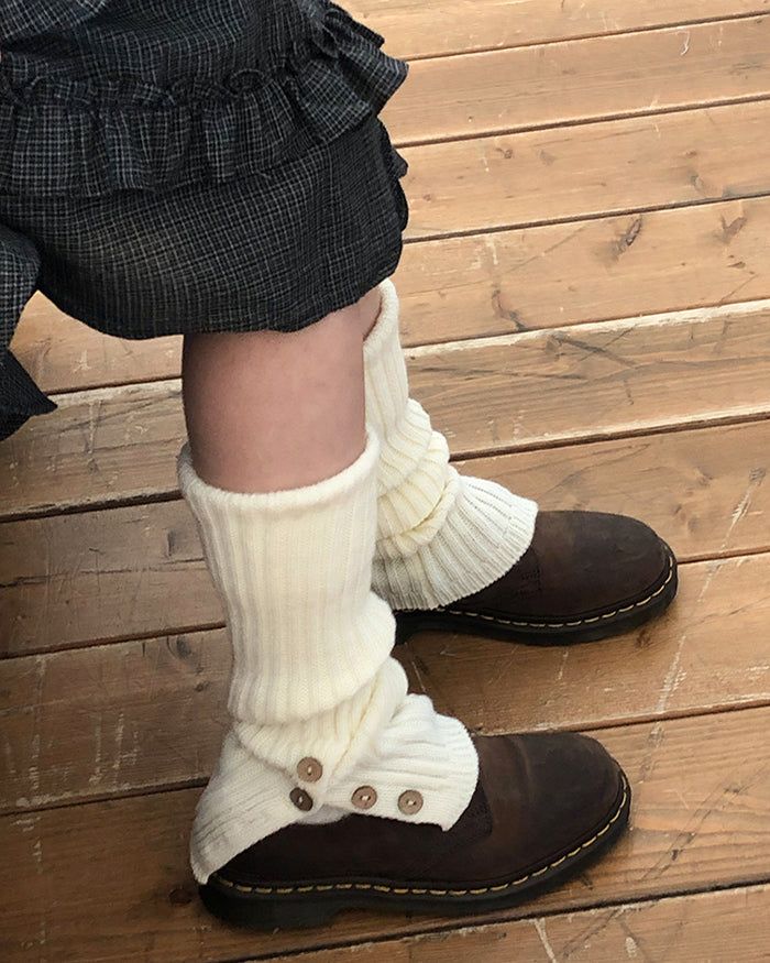 Udin Wood Button Knit Leg Warmers
