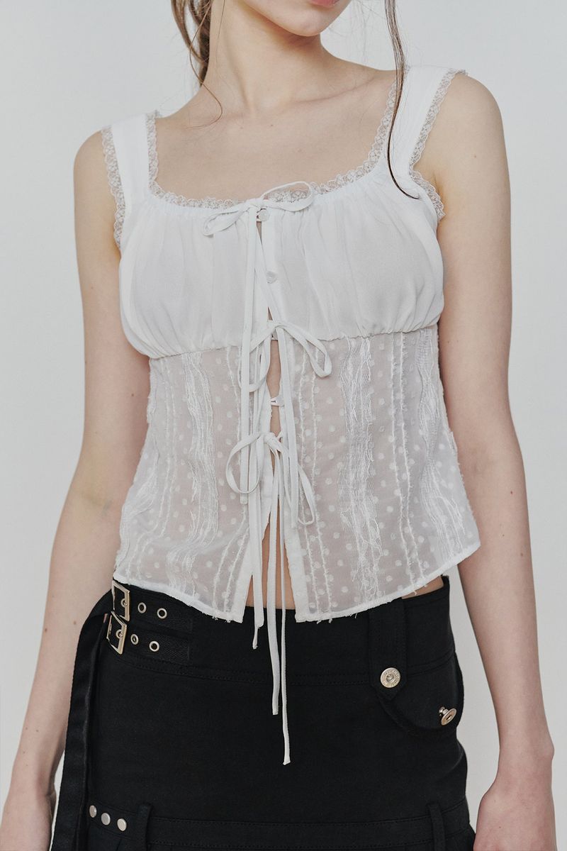 PURITY LACE TOP white