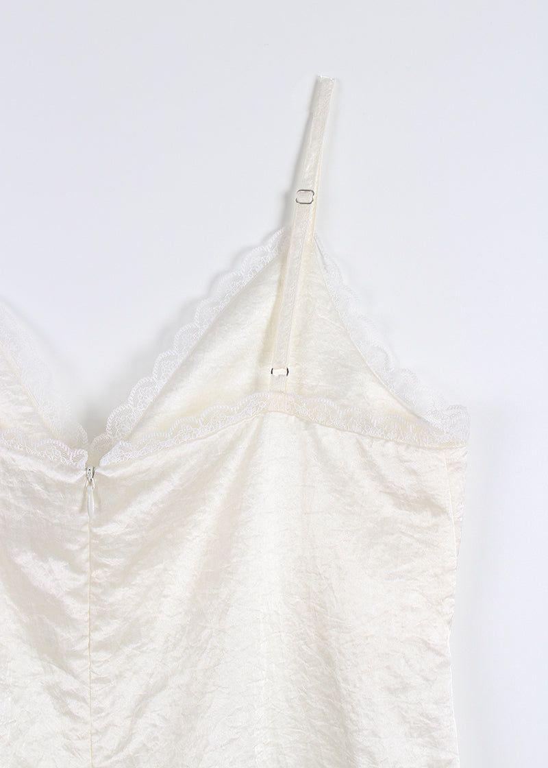 LACE SLIP SLEEVELESS TOP