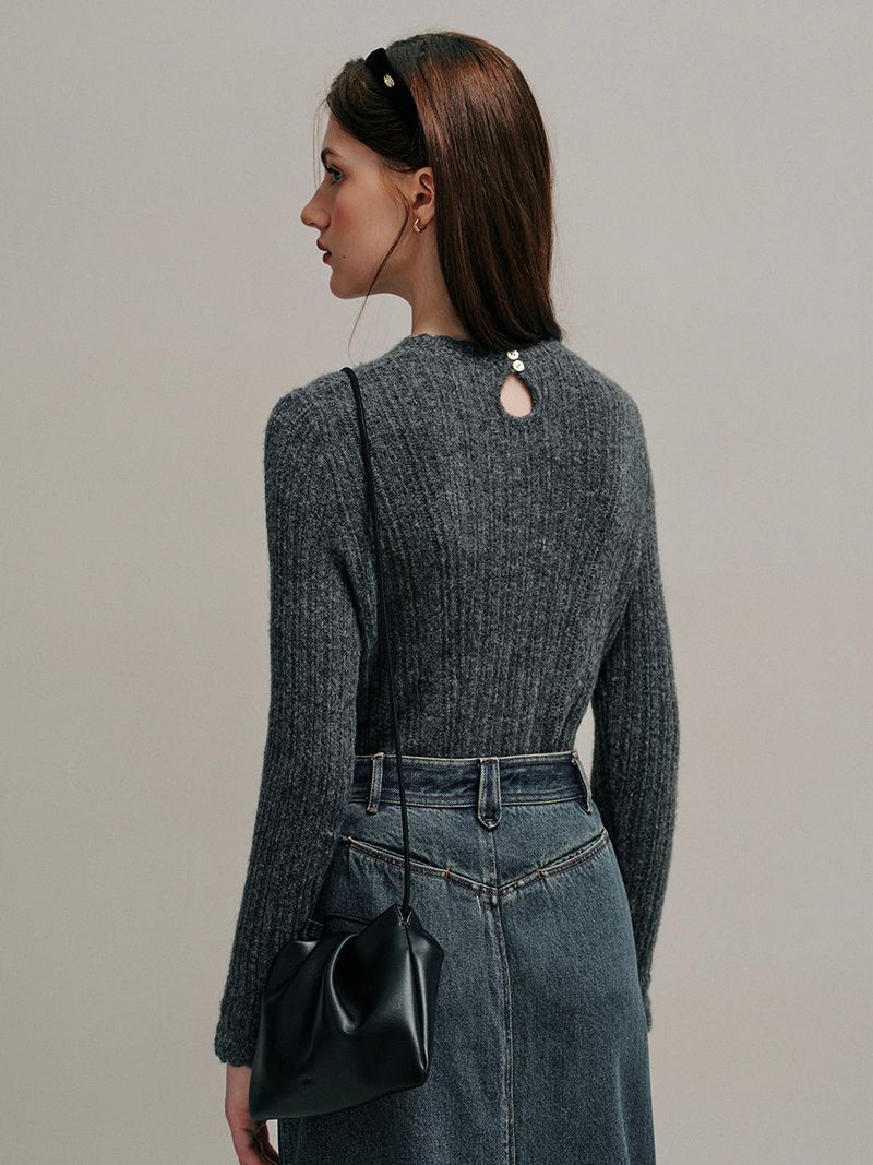 BETH woolen wave neck knit