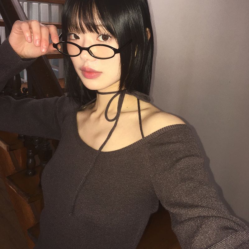[MADE] Har Halter Strap Off-Shoulder Knitwear