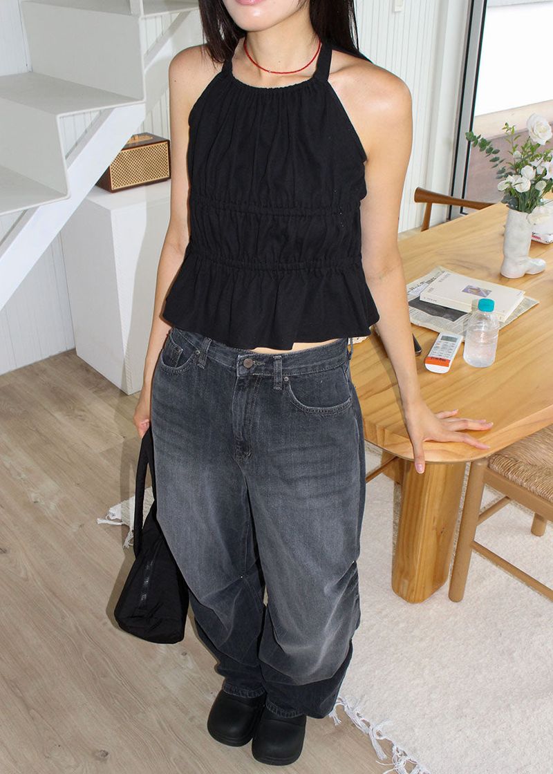 HALTER SHIRRING BLOUSE