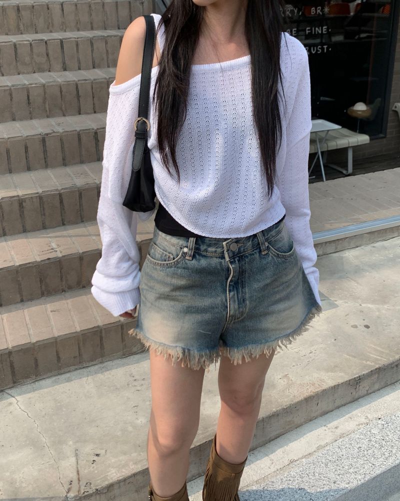 Fringe denim shorts