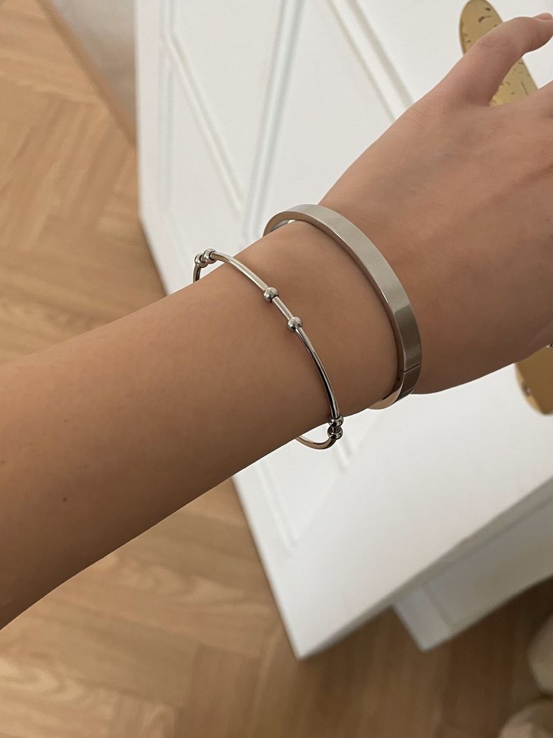 [MADE] Pierce Ball Bangle