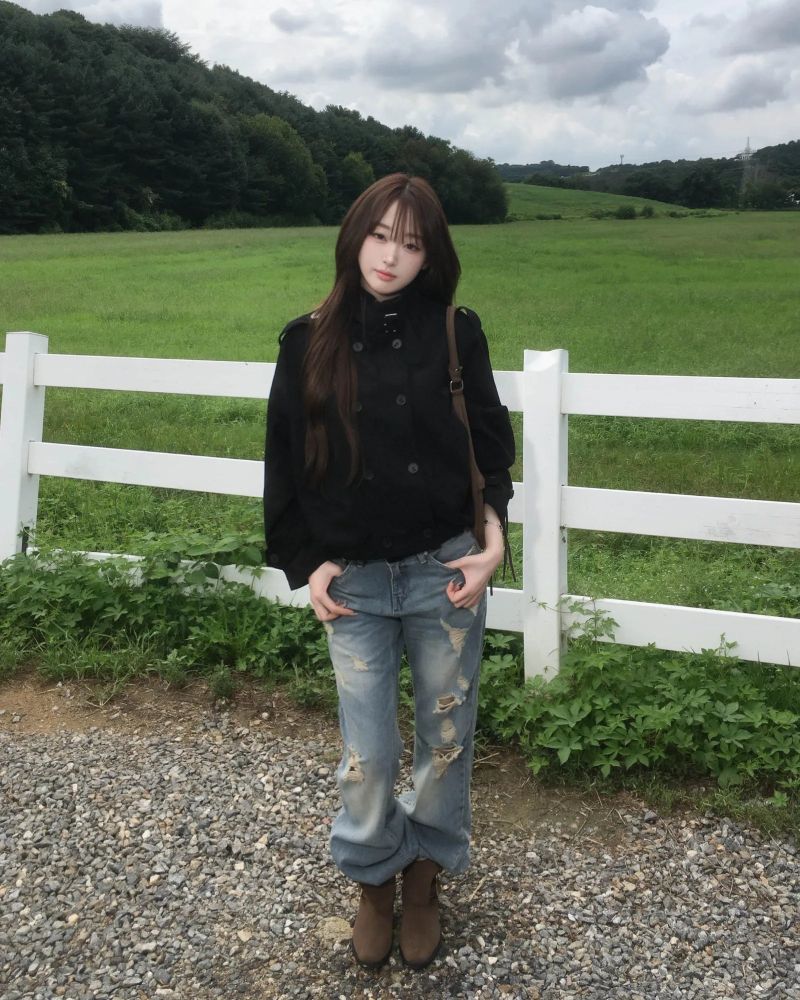 OOTJ loose damage flare jeans