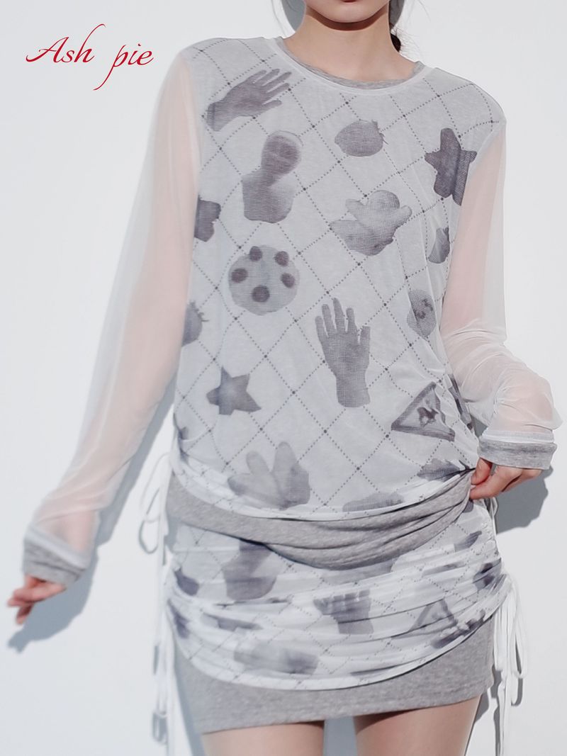 Double layered drawstring T-shirt