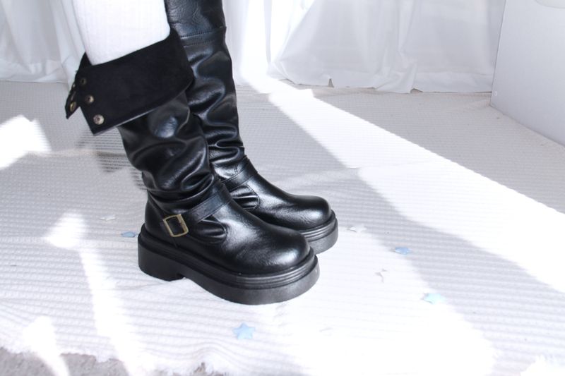 Buckle Leather Half Middle Boots