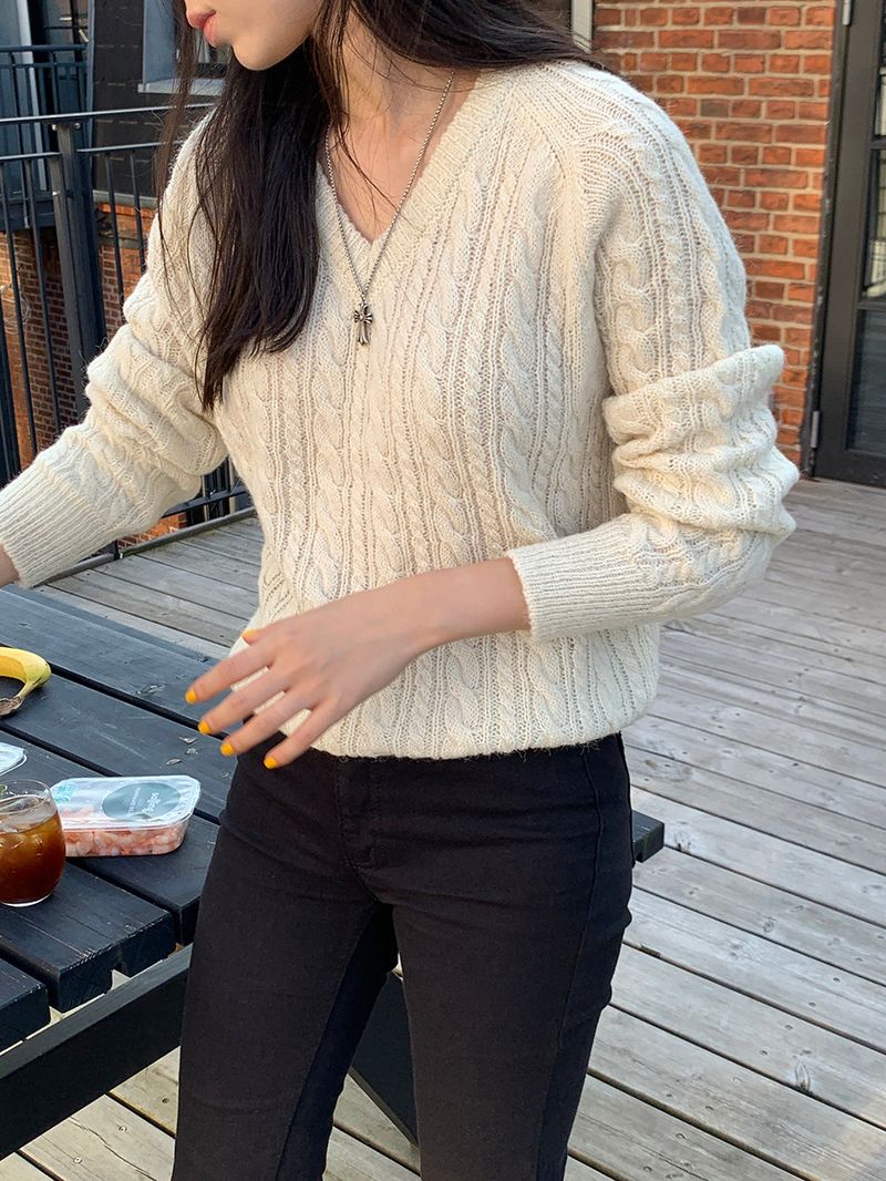 [MADE] Hi-mi alpaca twisted V-knit