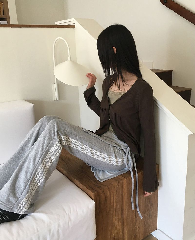 WONDER WONDER（ワンダーワンダー）の「[SET] Belz Heart Lace Skirt Track Pants（Pants）」