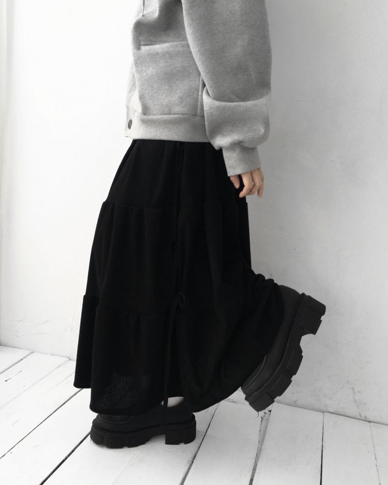 unbutty（アンバティ）の「モシア コーデュロイ ロング スカート（スカート）」