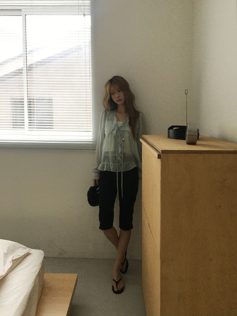 Essential capri pants