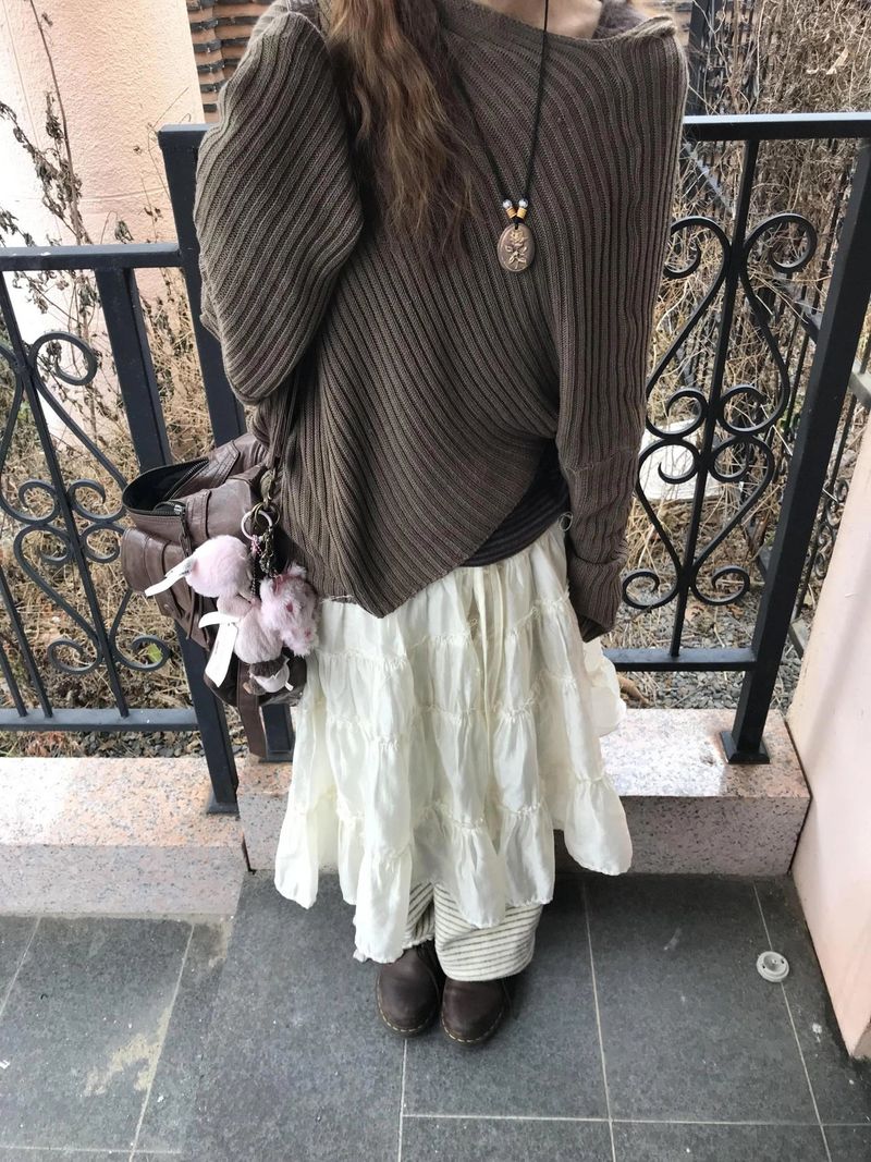 poen eyelet skirt