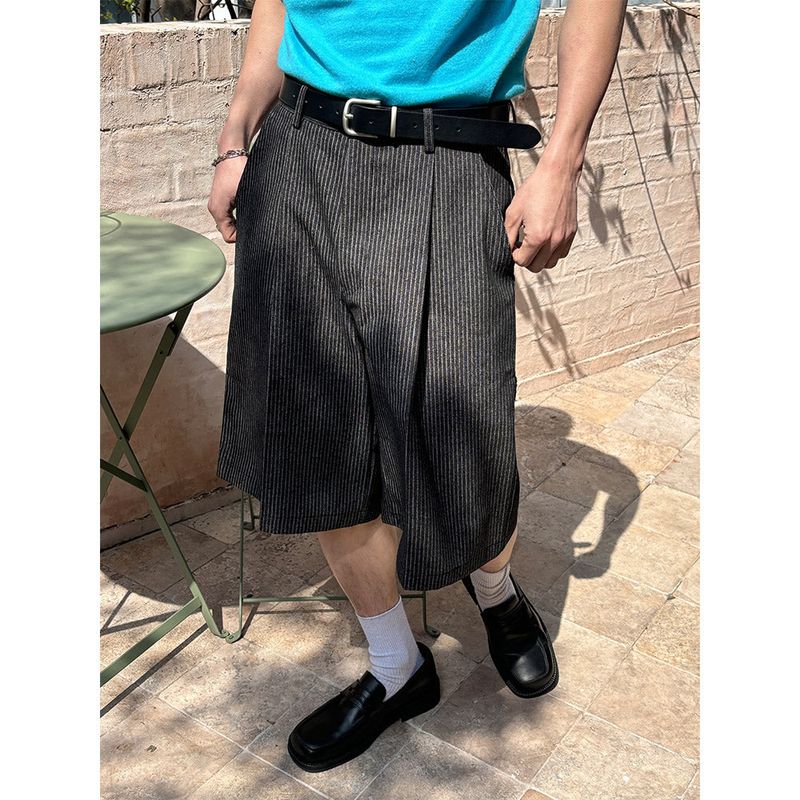 [S/S] Pin stripe bermuda pants