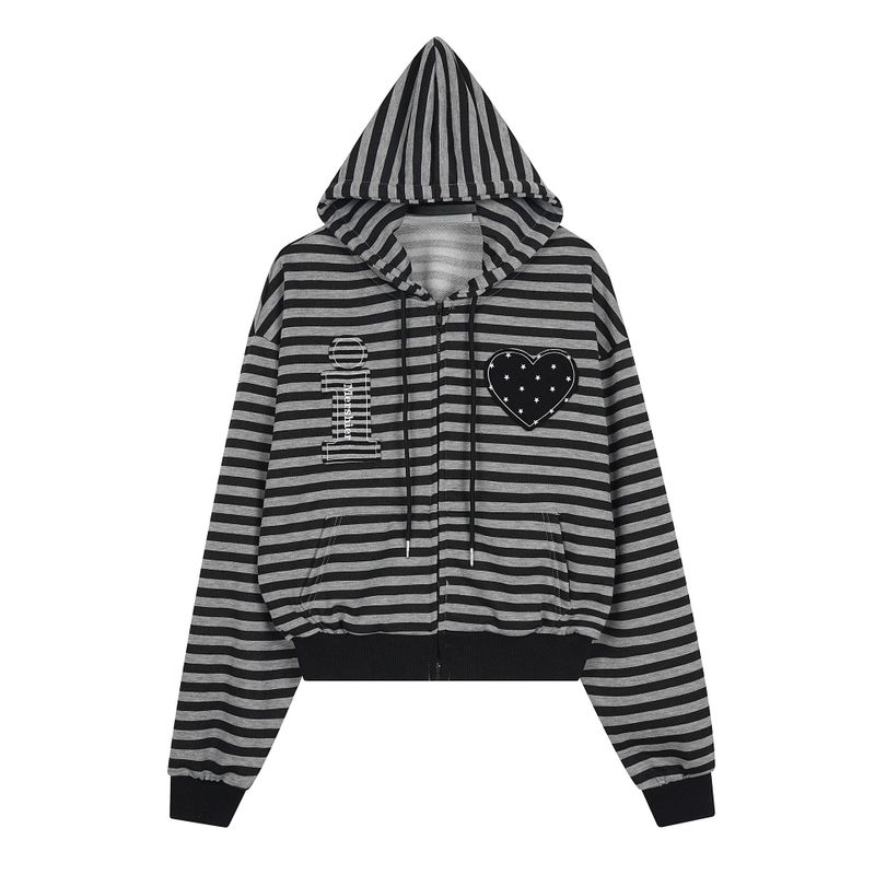 Cozy&Kitsch（コージーアンドキッチ）の「メロハートパッチフーディジップアップ（トップス）」