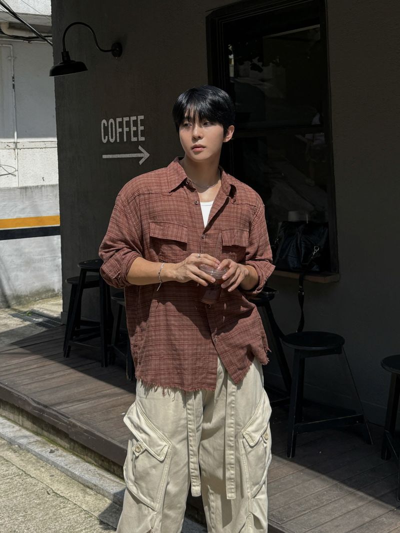 Belted cut line dying cargo pants