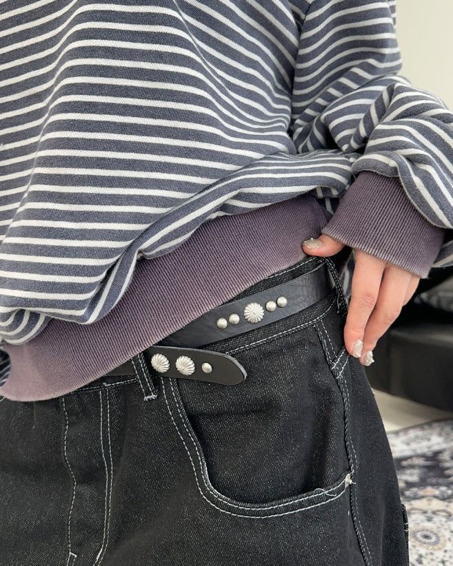 Cardil Button Stripe Sweatshirt