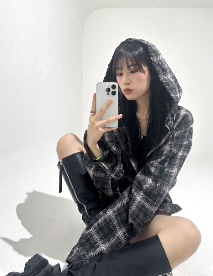 Retro flannel check hood shirt