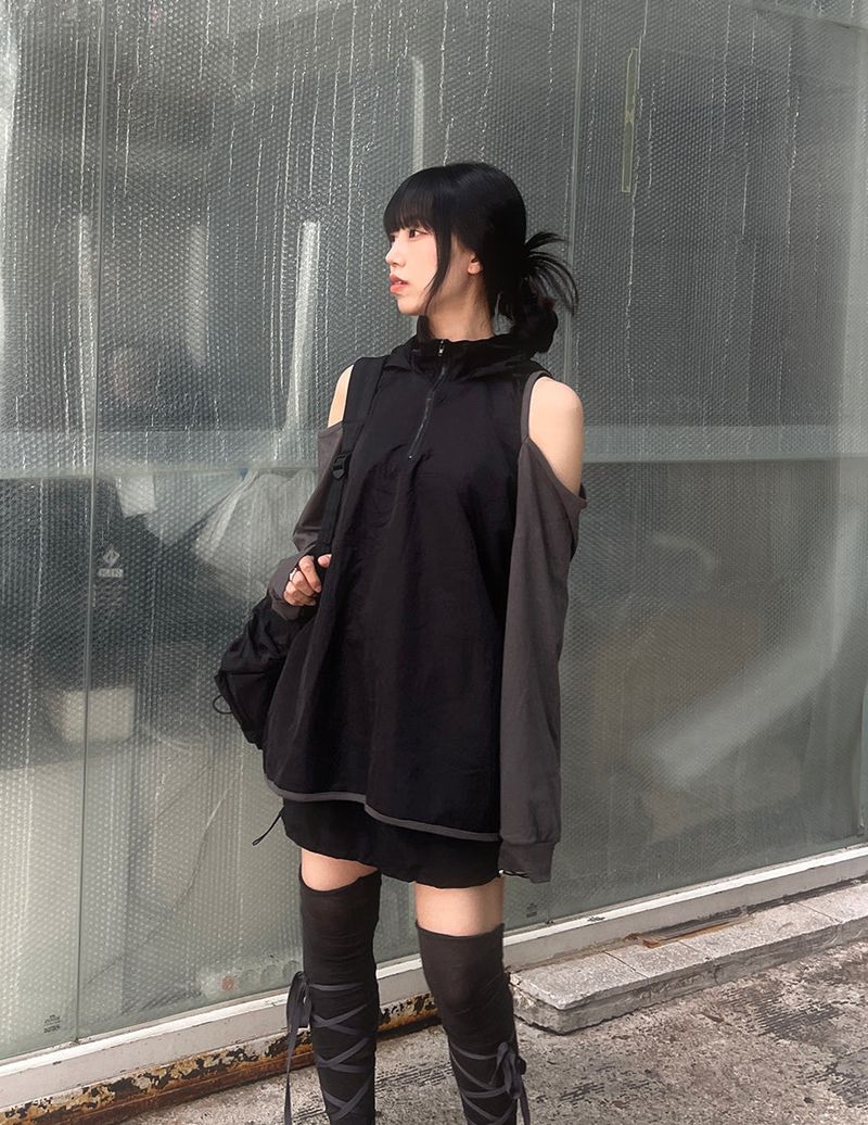 shoulder slit wind anorak hood