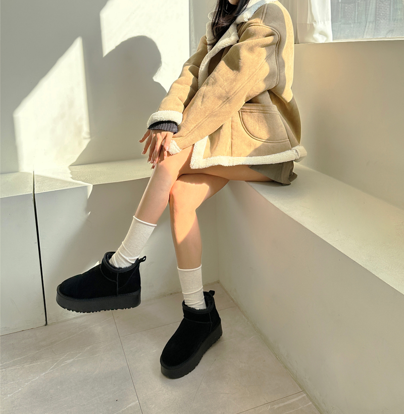 (COW LEATHER🤎🐑🐄) DALMATIAN UGG 4CM PLATFORM FUR BOOTS SHORT UGG