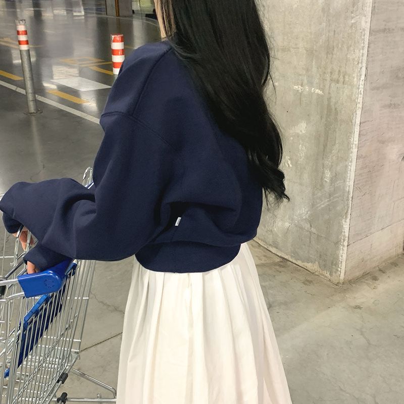 [Bellide made] Pastel V-neck cropped sweatshirt