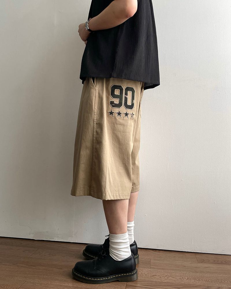IDF（アイディーエフ）の「Ninty Bermuda Cotton Pants（Pants）」