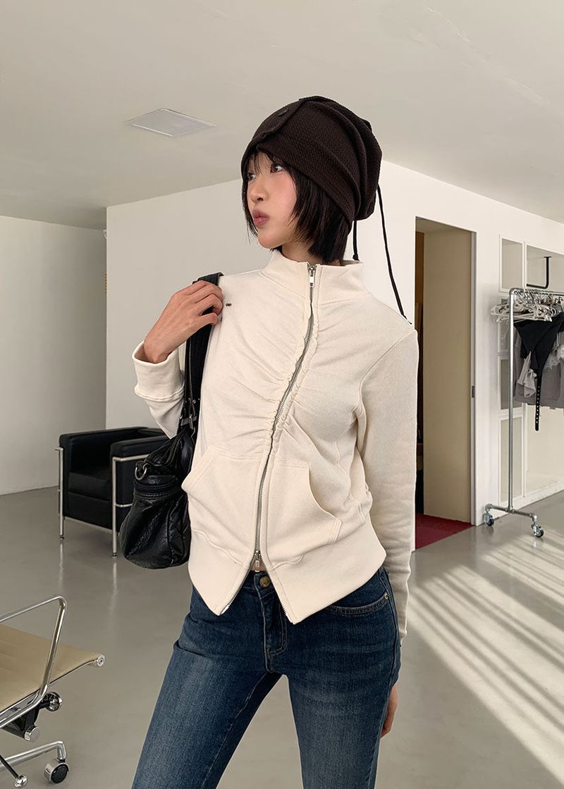 TURTLE BUTTON BEANIE 