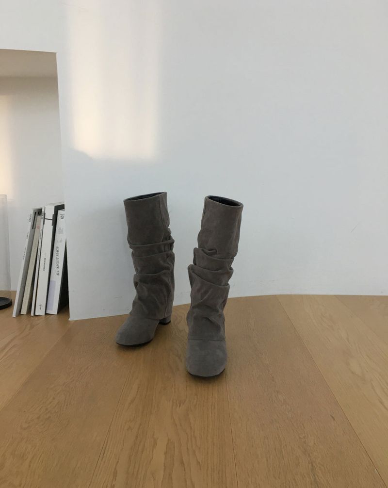 Suede shirring warmer boots