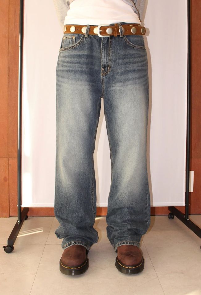 AAKE（アケ）の「VINTAGE BLUE STRAIGHT DENIM（Pants）」