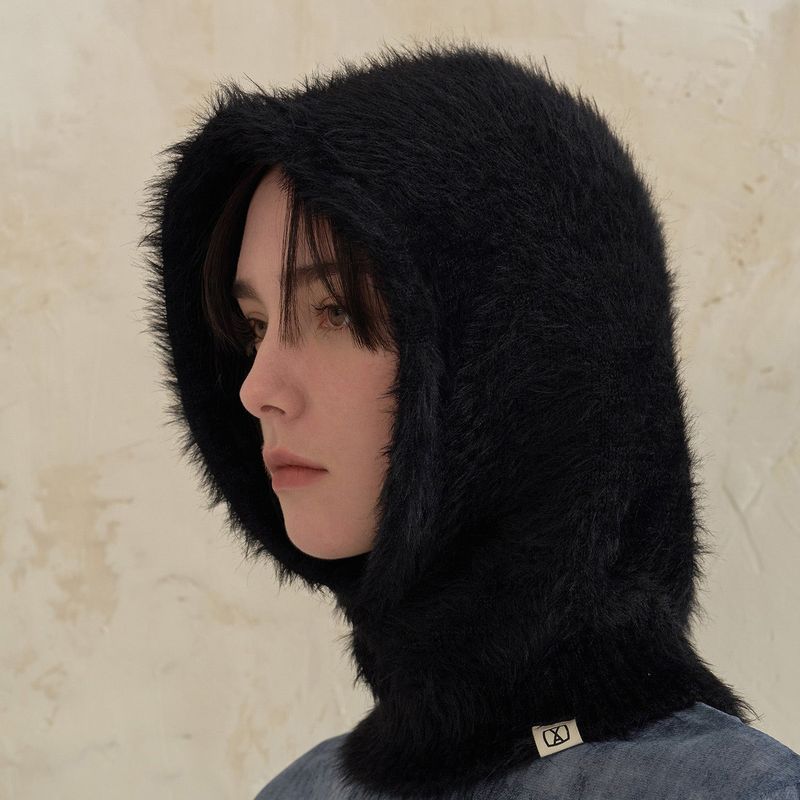 VARZAR（バザール）の「VA Square Label Hairy Balaclava / Black（Hats）」