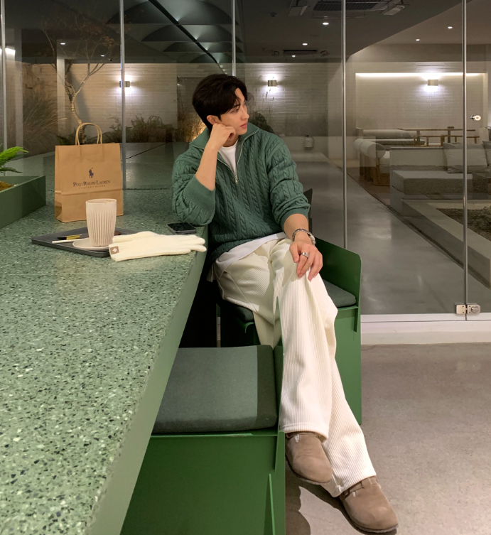 LOOKPLE（ルックプル）の「Pie corduroy cozy wide banding pants（Pants）」