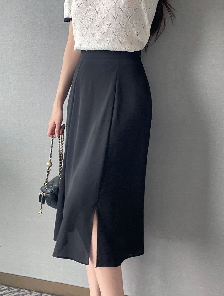 Charlene Two-Slit Banding Flare Skirt