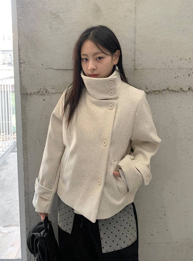 Hanpori Quilted High-Neck Short Coat