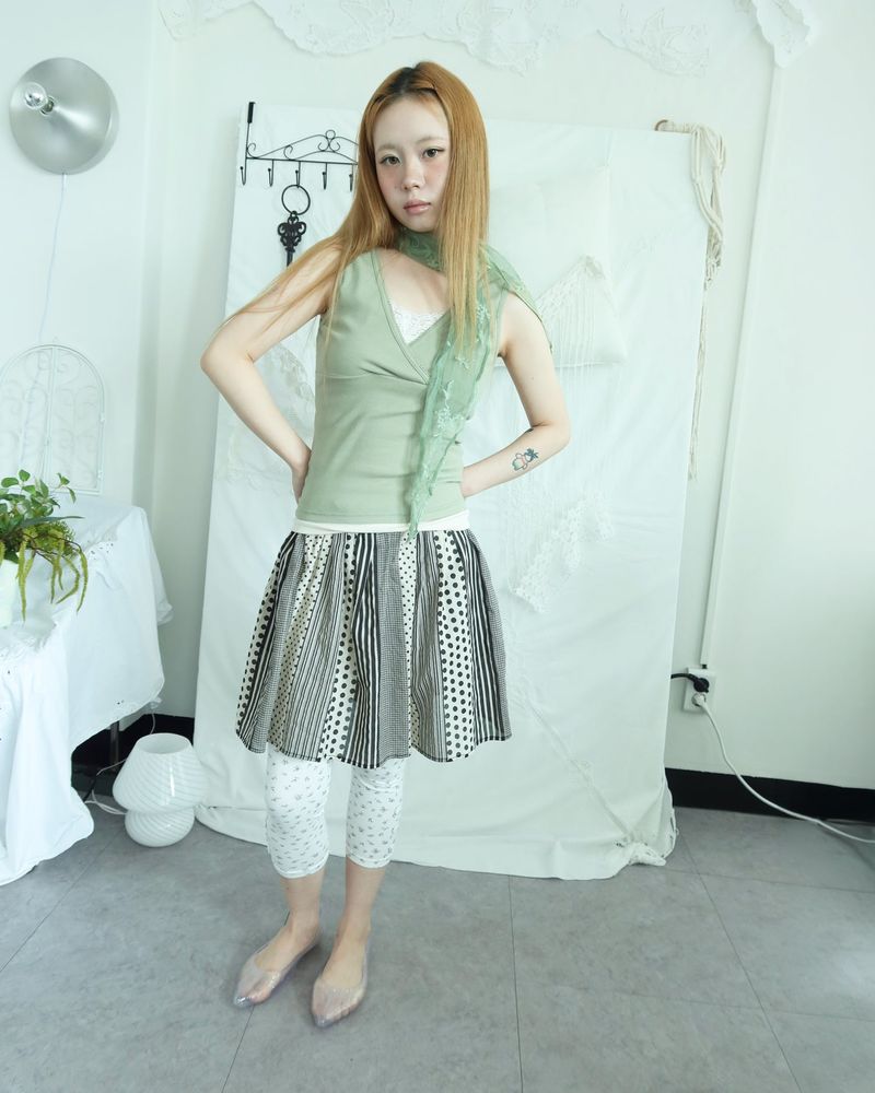 MOMENT PATCH MIX SKIRT