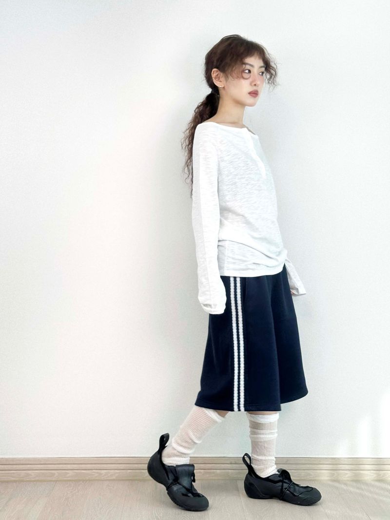 Aira Button Top