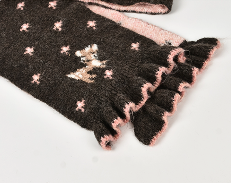 Vienna Puppy Knit Scarf