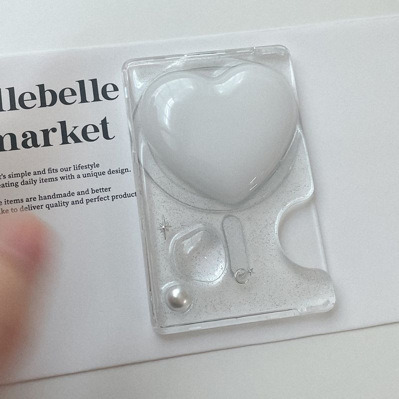 [made]twinkle heart magsafe card wallet