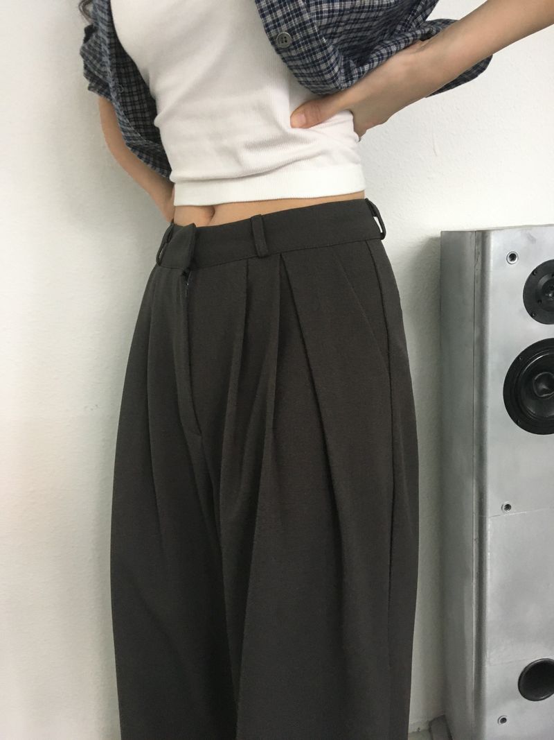 Fall Pintuck Slacks