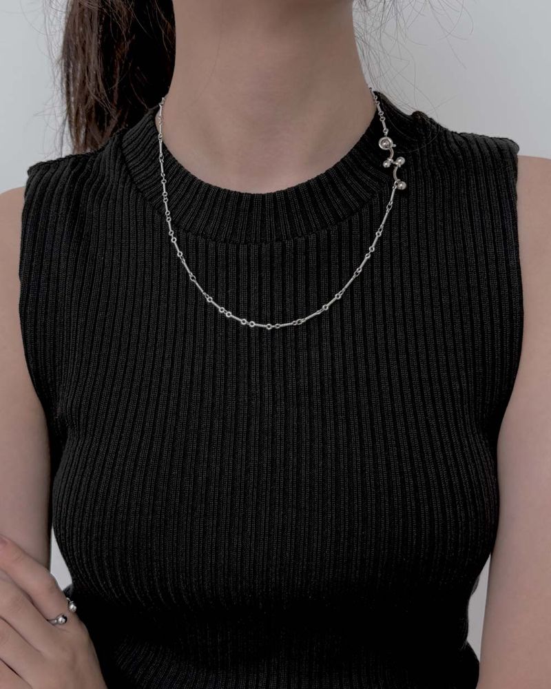 Piercing bar link necklace