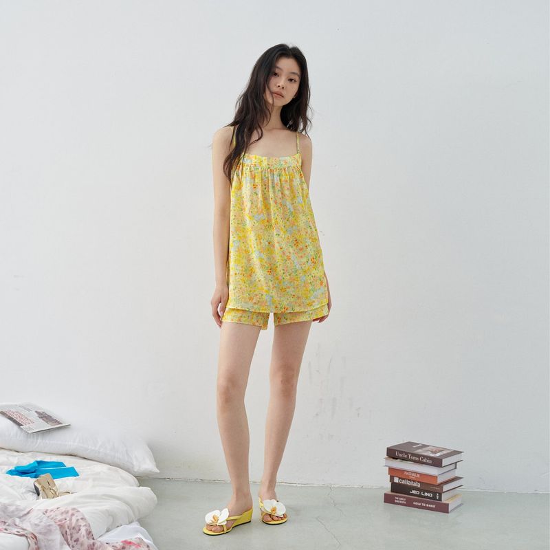 Yellow Floral Print Spaghetti Strap Top and Shorts Set, Island Resort Style