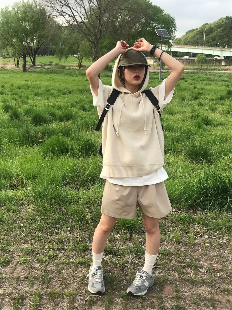 Ant buckle camp cap