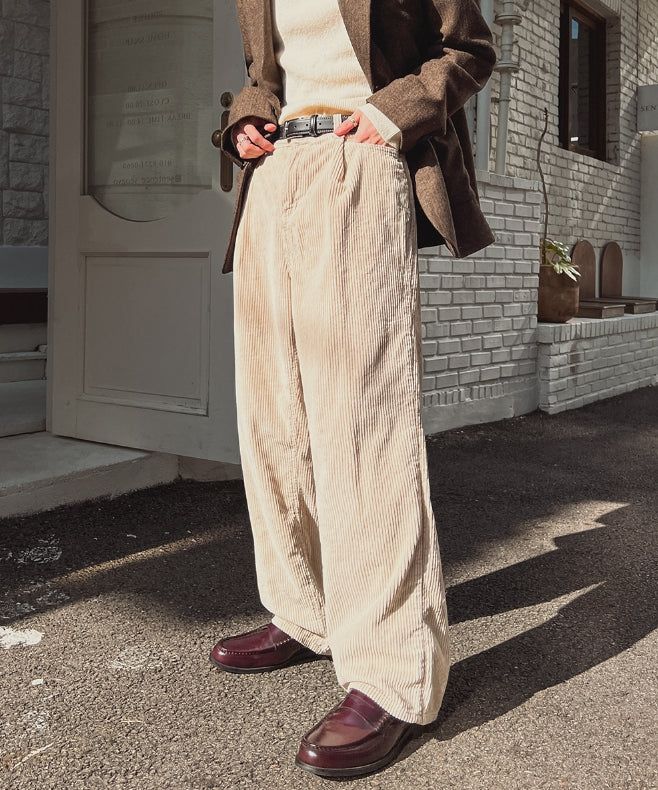 2PLAN（ツープラン）の「Eric One Tuck Corduroy Wide Pants（Pants）」