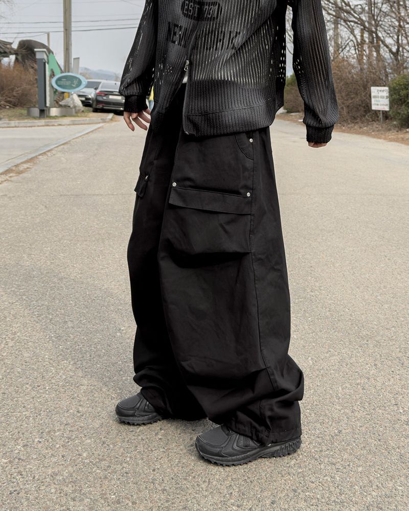 JIIGEUM（ジグム）の「Doblen Rivet Balloon Cotton Pants（Pants）」