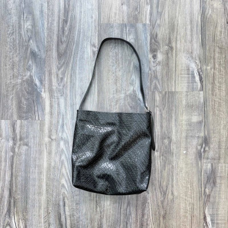 Woven Soft Shoulder Bag