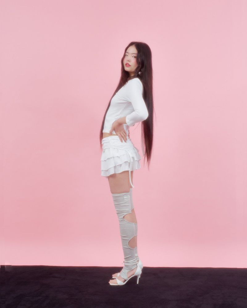 BACK RIBBON STUD T SHIRTS [3colors]