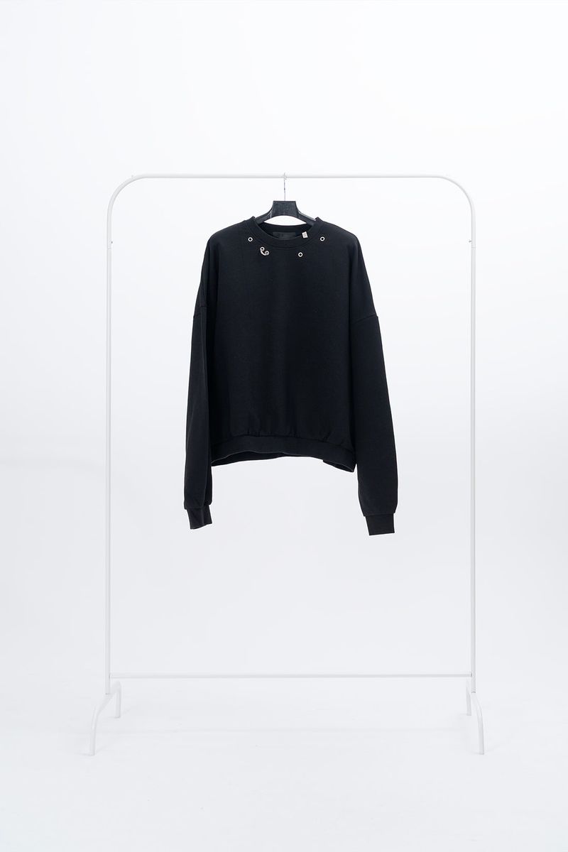 Neck Pierce Sweatshirt
