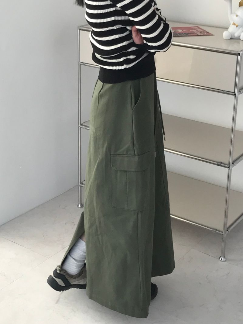 Lush back slit long skirt