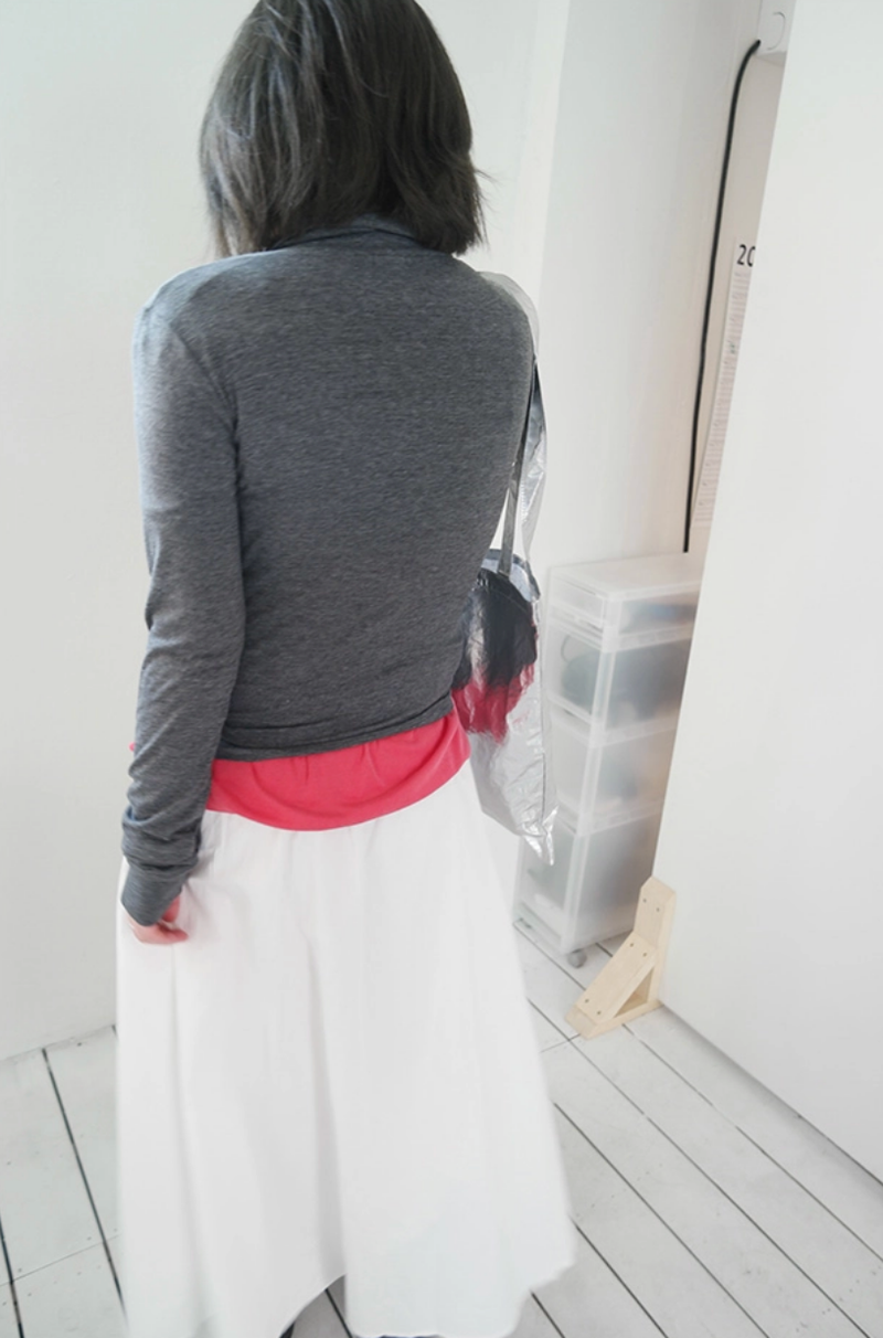 sticky zip up (3c)