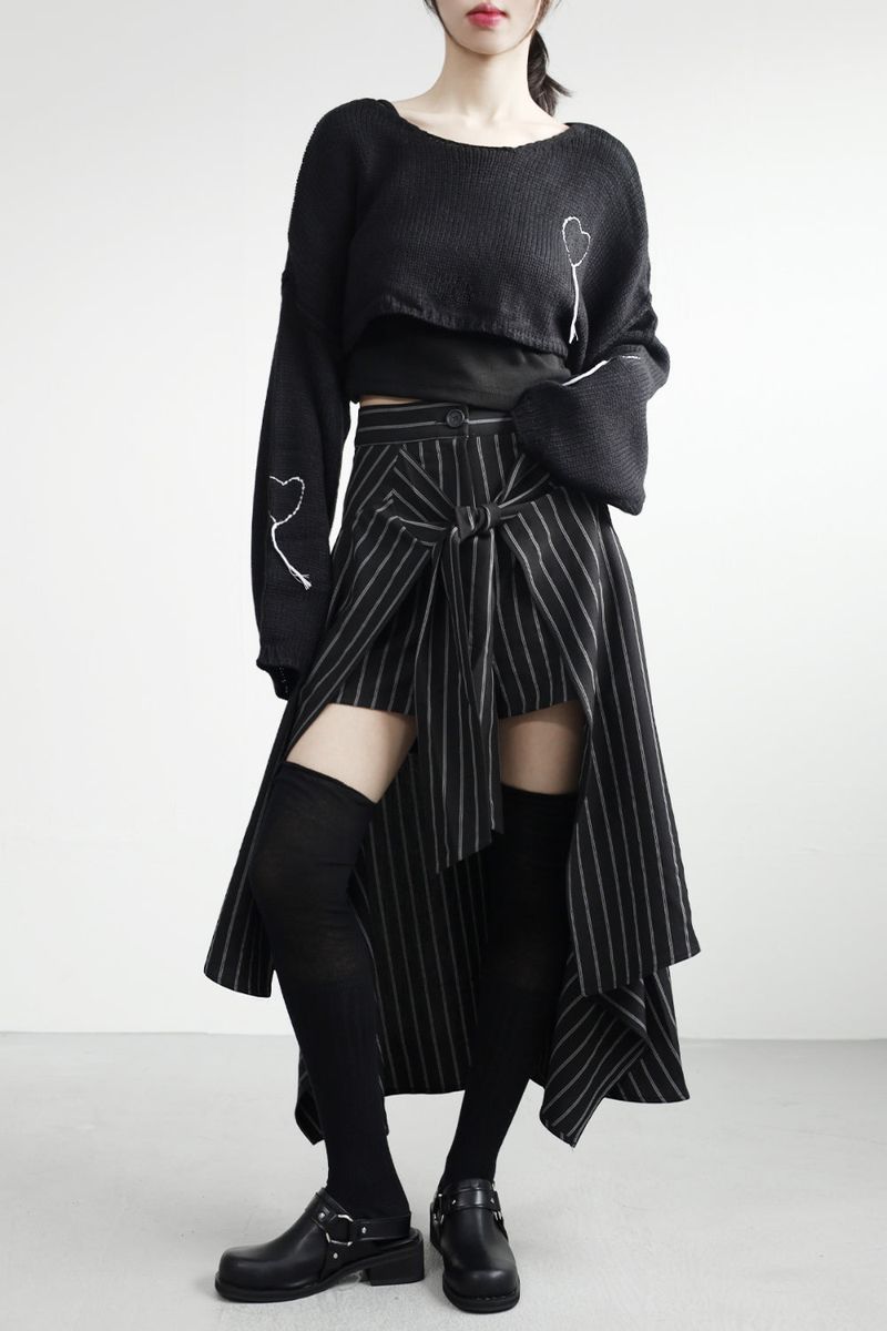 Solas Heart Crop Knit