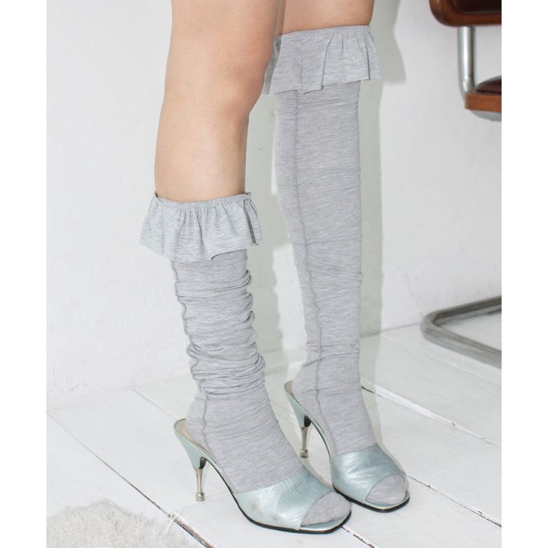 Radio Pacific（ラジオパシフィック）の「Frill long socks（Fashion Accessories）」