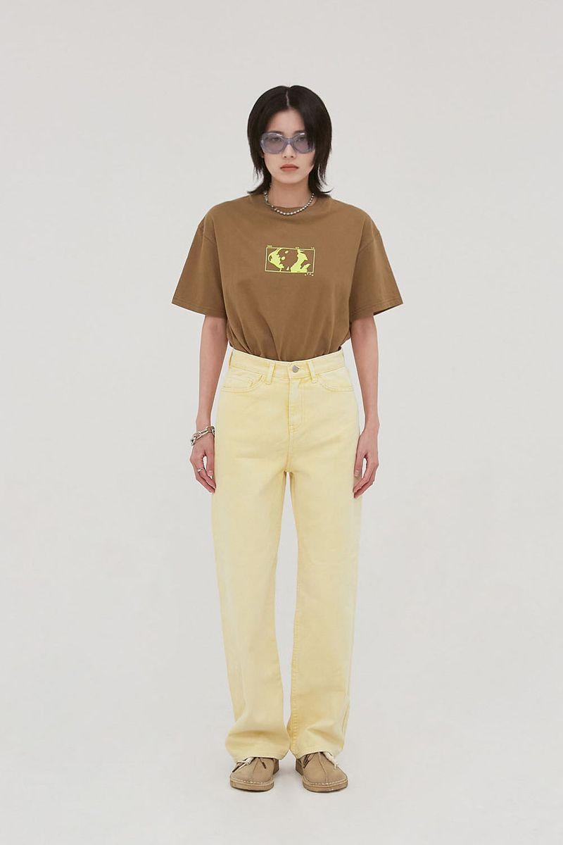 スクエアグラフィックTシャツ